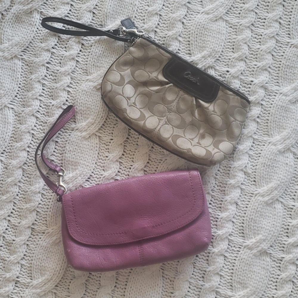 Coach wristlet ×2